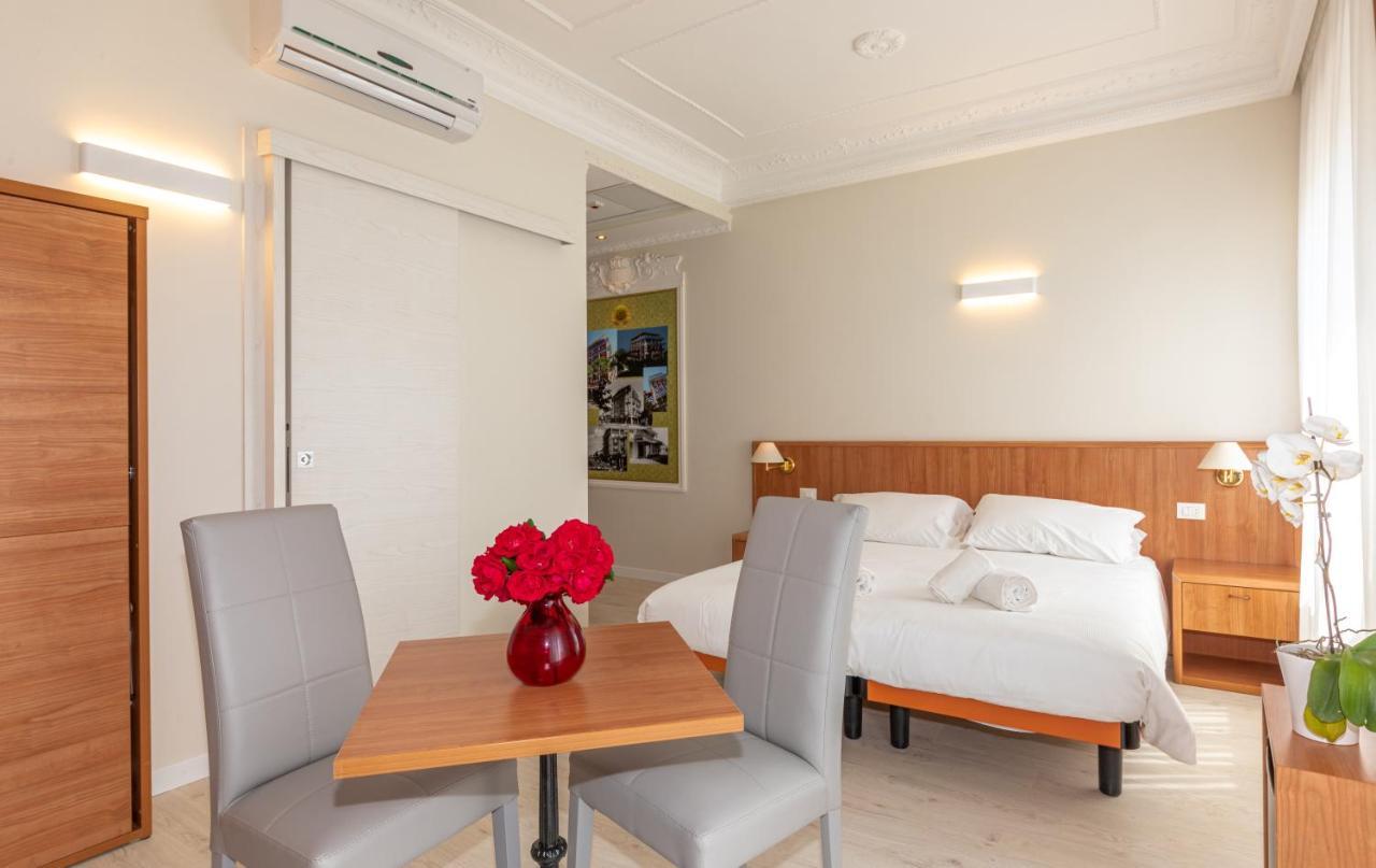 Hotel Smeraldo Lido di Jesolo Exteriör bild
